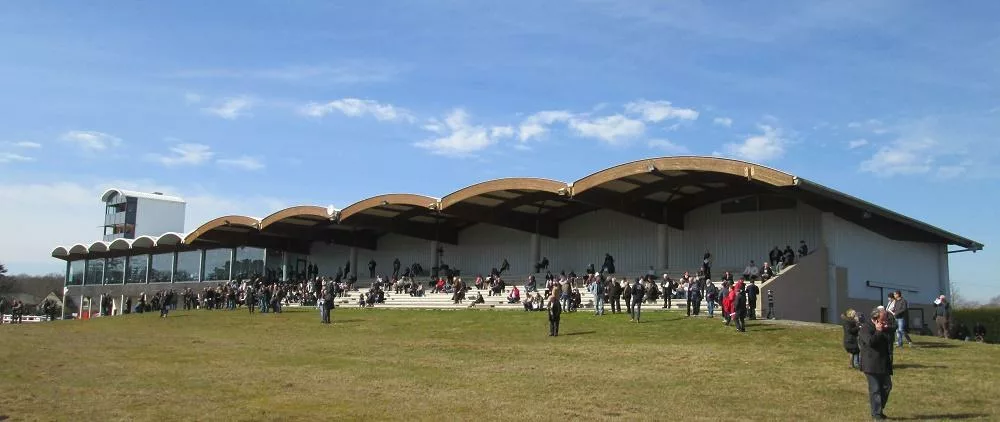 Prix de la ville de Pontchateau - course pmu du 20 avril 2016
