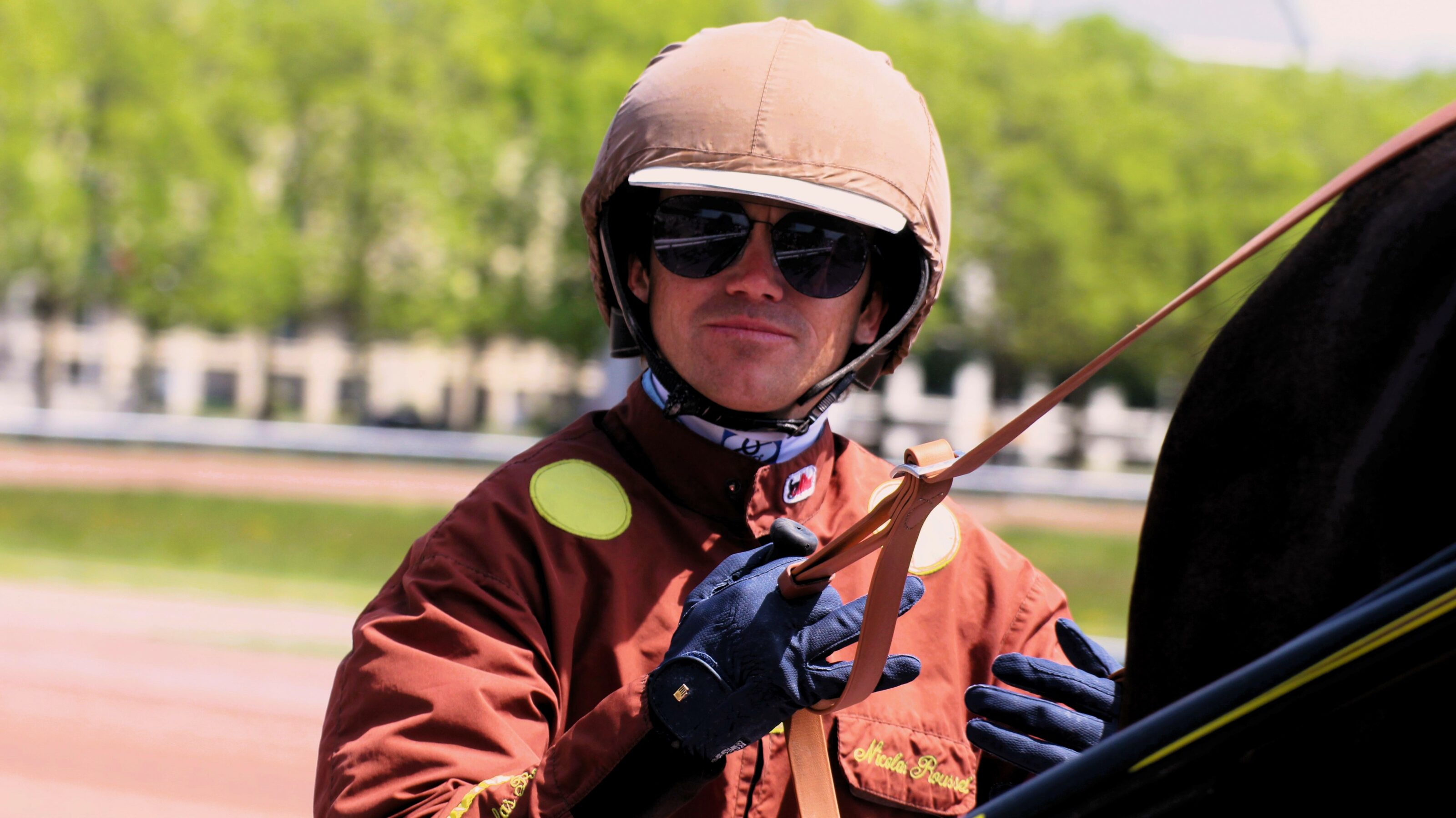 Pronostic PMU du mercredi 15 novembre 2023 avec 4 bases pour le Quinté du jour